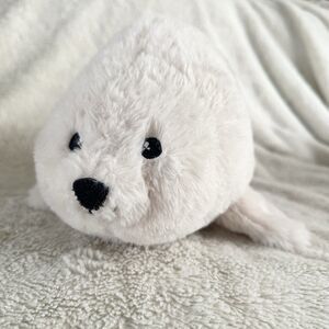 Fiesta Earth Pals White Seal Chunky Plush 14” Stuffed Animal Aquarium Toy